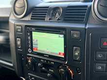 Land Rover Defender URBAN 2.2 TDCi XS Utility Wagon 5dr Diesel Manual 4WD MWB (295 g/km, 122 bhp)