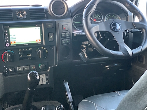 Defender 110 Urban Edition TDCi XS 2.2 5dr SUV Manual Diesel