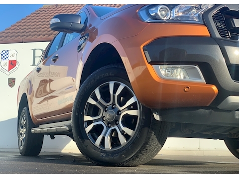 Ford Ranger 3.2 TDCi Wildtrak Double Cab Pickup 4dr Diesel Auto 4WD (200 ps)