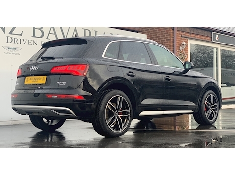 AUDI Q5 2.0 TDI 40 Sport SUV 5dr Diesel S Tronic quattro (s/s) (190 ps)