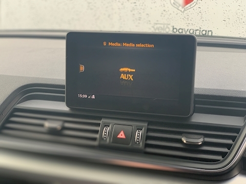 AUDI Q5 2.0 TDI 40 Sport SUV 5dr Diesel S Tronic quattro (s/s) (190 ps)