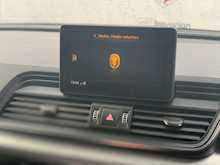AUDI Q5 2.0 TDI 40 Sport SUV 5dr Diesel S Tronic quattro (s/s) (190 ps)