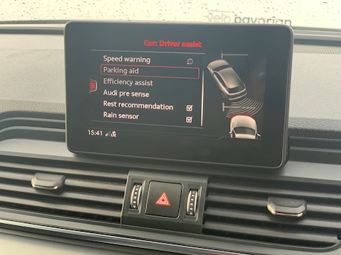 AUDI Q5 2.0 TDI 40 Sport SUV 5dr Diesel S Tronic quattro (s/s) (190 ps)