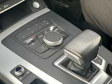 AUDI Q5 2.0 TDI 40 Sport SUV 5dr Diesel S Tronic quattro (s/s) (190 ps)