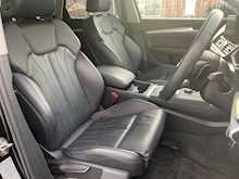 AUDI Q5 2.0 TDI 40 Sport SUV 5dr Diesel S Tronic quattro (s/s) (190 ps)