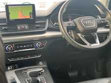 AUDI Q5 2.0 TDI 40 Sport SUV 5dr Diesel S Tronic quattro (s/s) (190 ps)