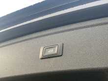 AUDI Q5 2.0 TDI 40 Sport SUV 5dr Diesel S Tronic quattro (s/s) (190 ps)