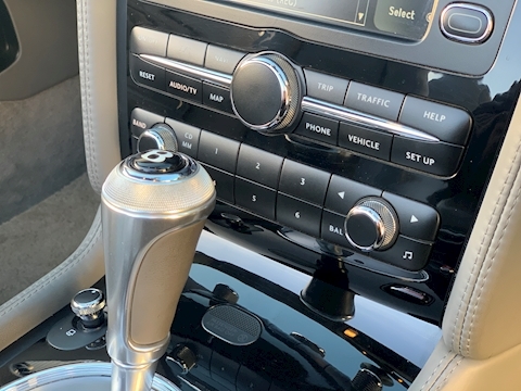 Bentley Continental 6.0 W12 GTC Convertible 2dr Petrol Auto 4WD (396 g/km, 552 bhp)