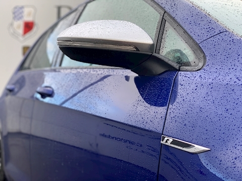 Golf R 2.0 TSI BlueMotion Tech R Hatchback 5dr Petrol DSG 4Motion (s/s) (310 ps)