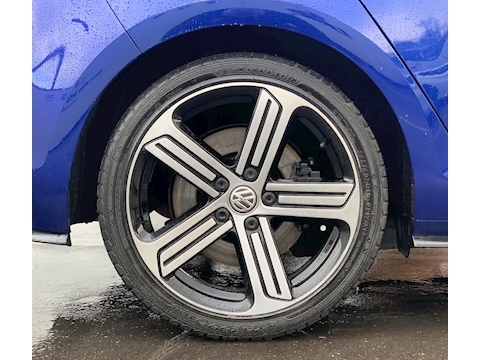 Golf R 2.0 TSI BlueMotion Tech R Hatchback 5dr Petrol DSG 4Motion (s/s) (310 ps)
