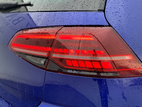 Golf R 2.0 TSI BlueMotion Tech R Hatchback 5dr Petrol DSG 4Motion (s/s) (310 ps)
