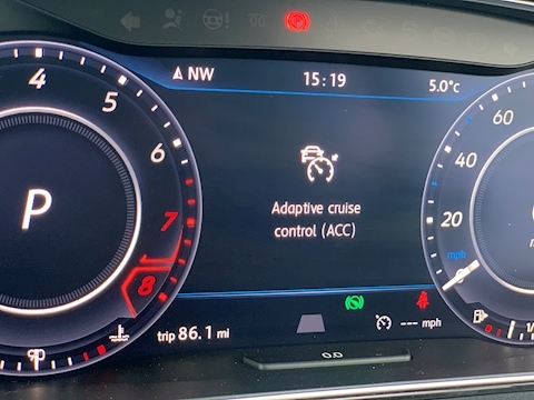 Golf R 2.0 TSI BlueMotion Tech R Hatchback 5dr Petrol DSG 4Motion (s/s) (310 ps)