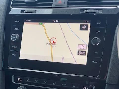 Golf R 2.0 TSI BlueMotion Tech R Hatchback 5dr Petrol DSG 4Motion (s/s) (310 ps)