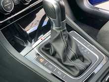 Volkswagen GOLF R 2.0 TSI BlueMotion Tech R Hatchback 5dr Petrol DSG 4Motion