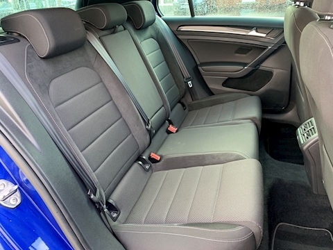Golf R 2.0 TSI BlueMotion Tech R Hatchback 5dr Petrol DSG 4Motion (s/s) (310 ps)