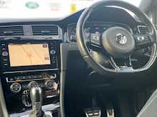 Volkswagen GOLF R 2.0 TSI BlueMotion Tech R Hatchback 5dr Petrol DSG 4Motion