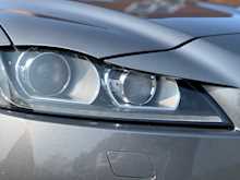 Jaguar F Pace 2.0d R-Sport SUV 5dr Diesel Auto AWD (s/s) (240 ps)