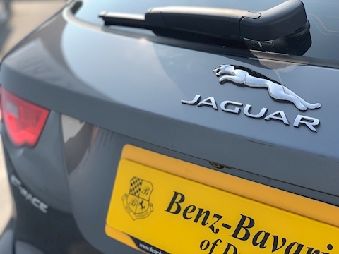 Jaguar F Pace 2.0d R-Sport SUV 5dr Diesel Auto AWD (s/s) (240 ps)
