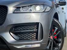 Jaguar F Pace 2.0d R-Sport SUV 5dr Diesel Auto AWD (s/s) (240 ps)