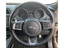 Jaguar F Pace 2.0d R-Sport SUV 5dr Diesel Auto AWD (s/s) (240 ps)