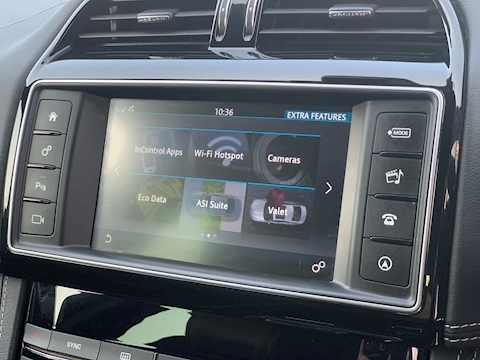 Jaguar F Pace 2.0d R-Sport SUV 5dr Diesel Auto AWD (s/s) (240 ps)