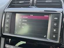Jaguar F Pace 2.0d R-Sport SUV 5dr Diesel Auto AWD (s/s) (240 ps)