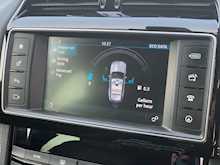 Jaguar F Pace 2.0d R-Sport SUV 5dr Diesel Auto AWD (s/s) (240 ps)