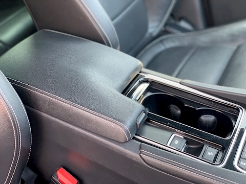 Jaguar F Pace 2.0d R-Sport SUV 5dr Diesel Auto AWD (s/s) (240 ps)