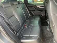 Jaguar F Pace 2.0d R-Sport SUV 5dr Diesel Auto AWD (s/s) (240 ps)