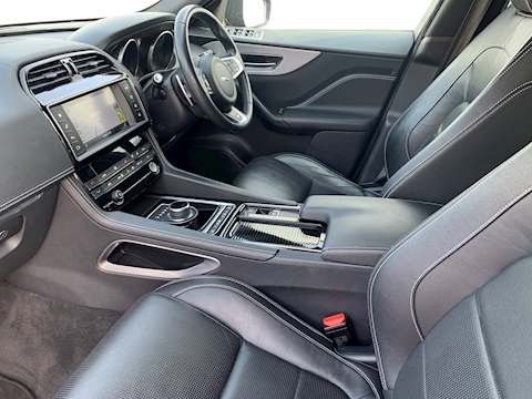 Jaguar F Pace 2.0d R-Sport SUV 5dr Diesel Auto AWD (s/s) (240 ps)