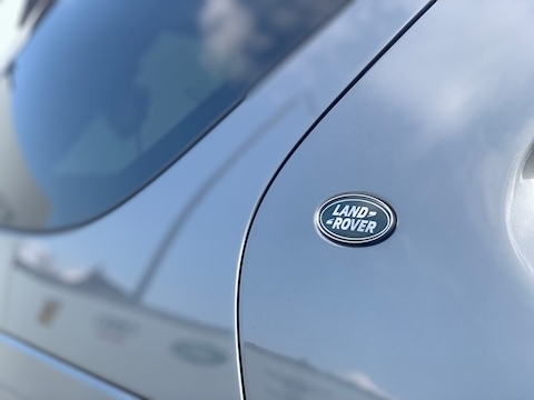 Land Rover Discovery 3.0 TD V6 HSE SUV 5dr Diesel Auto 4WD (s/s) (258 ps)