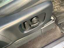 Land Rover Discovery 3.0 TD V6 HSE SUV 5dr Diesel Auto 4WD (s/s) (258 ps)