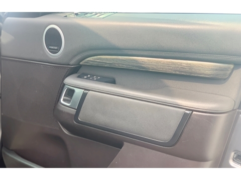 Land Rover Discovery 3.0 TD V6 HSE SUV 5dr Diesel Auto 4WD (s/s) (258 ps)