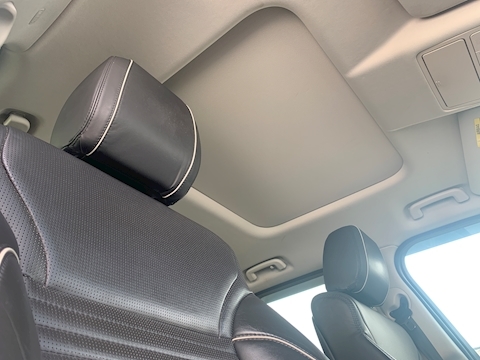 Land Rover Discovery 3.0 TD V6 HSE SUV 5dr Diesel Auto 4WD (s/s) (258 ps)