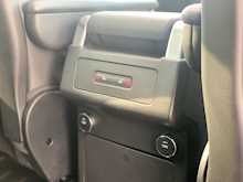 Land Rover Discovery 3.0 TD V6 HSE SUV 5dr Diesel Auto 4WD (s/s) (258 ps)