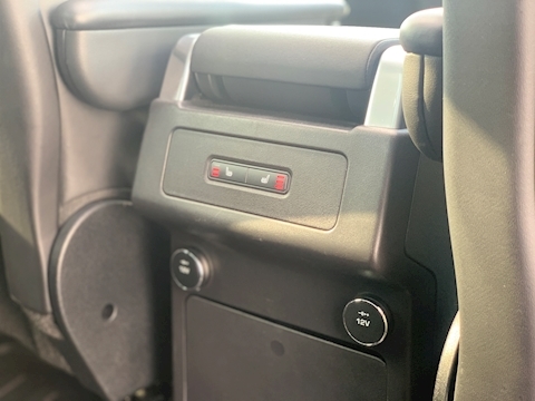 Land Rover Discovery 3.0 TD V6 HSE SUV 5dr Diesel Auto 4WD (s/s) (258 ps)