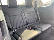 Land Rover Discovery 3.0 TD V6 HSE SUV 5dr Diesel Auto 4WD (s/s) (258 ps)
