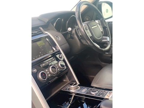 Land Rover Discovery 3.0 TD V6 HSE SUV 5dr Diesel Auto 4WD (s/s) (258 ps)