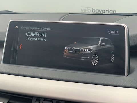 BMW X5 3.0 M50d SUV 5dr Diesel Auto xDrive (s/s) (381 ps)