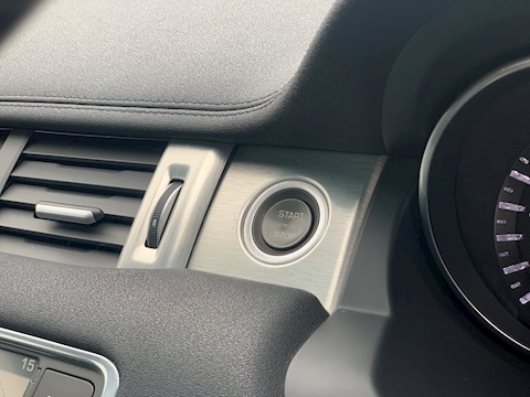 Range Rover Evoque SD4 Pure Tech SUV 2.2 Automatic Diesel