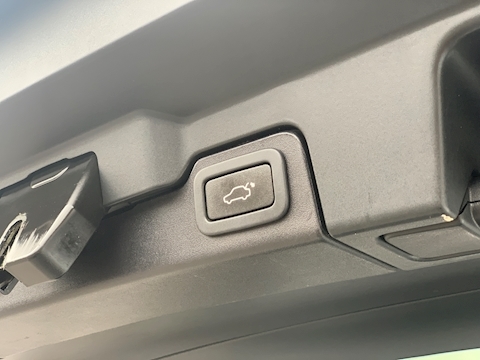 Range Rover Evoque SD4 Pure Tech SUV 2.2 Automatic Diesel