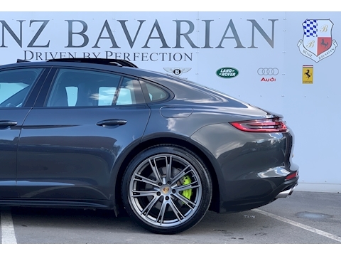 2.9 V6 E-Hybrid 14kWh 4 Hatchback 5dr Petrol Plug-in Hybrid PDK 4WD Euro 6 (s/s) (462 ps)