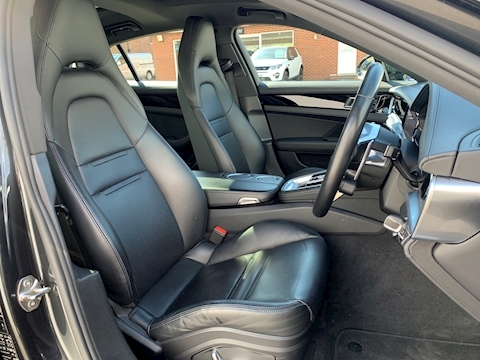 2.9 V6 E-Hybrid 14kWh 4 Hatchback 5dr Petrol Plug-in Hybrid PDK 4WD Euro 6 (s/s) (462 ps)