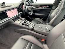 Porsche Panamera V6 E-Hybrid 4 Hatchback PDK Petrol