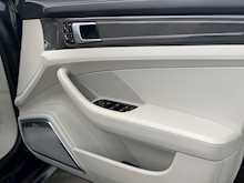 Porsche Panamera 2.9T V6 4S Hatchback 5dr Petrol PDK 4WD Euro 6 (s/s) (440 ps)