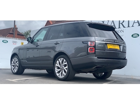 Range Rover 3.0 TD V6 Vogue SUV 5dr Diesel Auto 4WD Euro 6 (s/s) (258 ps)