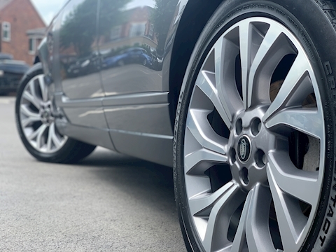 Range Rover 3.0 TD V6 Vogue SUV 5dr Diesel Auto 4WD Euro 6 (s/s) (258 ps)