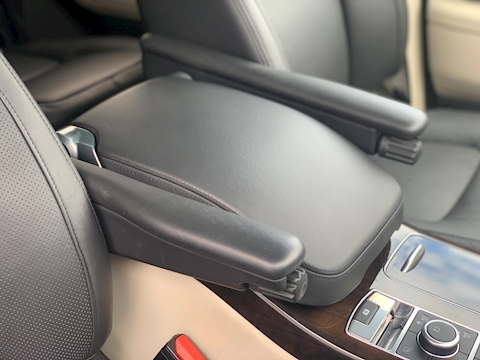 Range Rover 3.0 TD V6 Vogue SUV 5dr Diesel Auto 4WD Euro 6 (s/s) (258 ps)