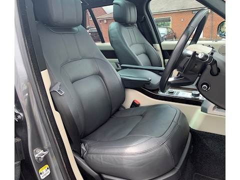 Range Rover 3.0 TD V6 Vogue SUV 5dr Diesel Auto 4WD Euro 6 (s/s) (258 ps)