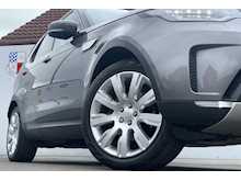 Land Rover Discovery 3.0 TD V6 HSE Luxury SUV 5dr Diesel Auto 4WD Euro 6